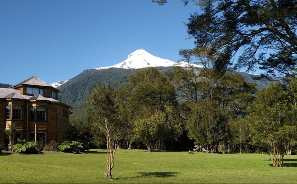 Andes Lodge