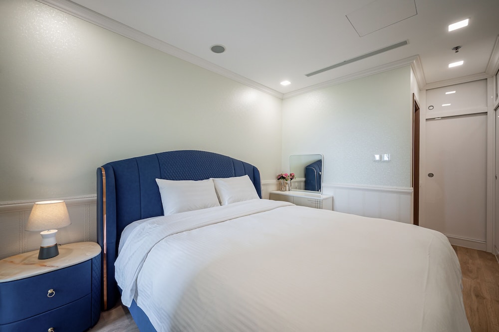 LANDMARK 81 Residences - ANGIA Hospitality