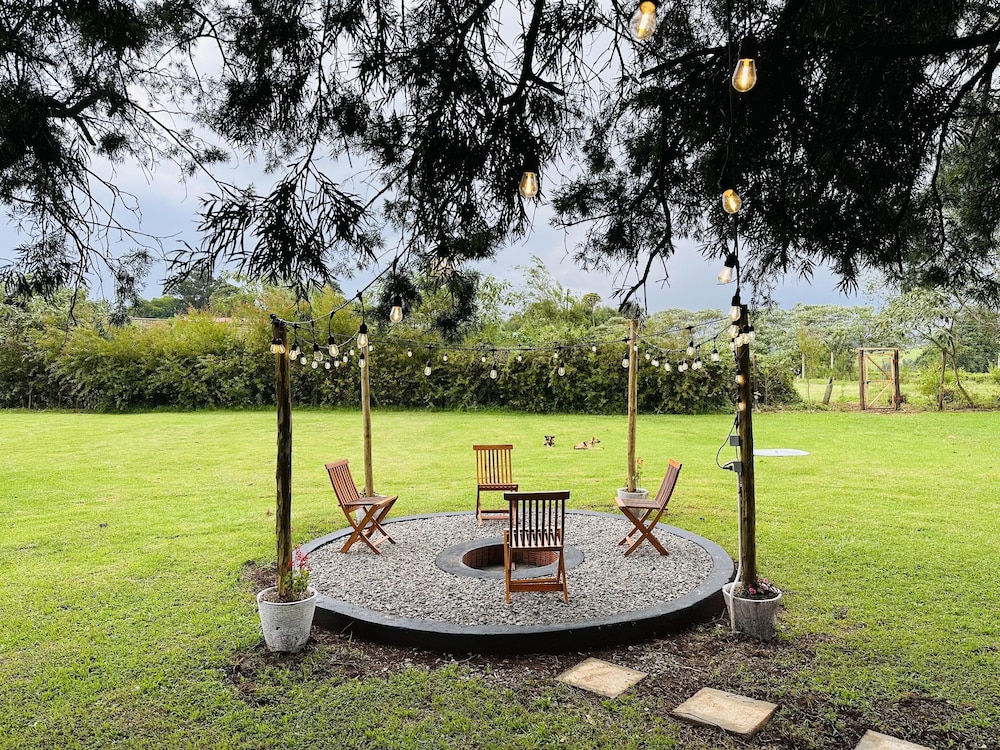 Farmhouse Retreat on 85-acre tea Estate - 2331