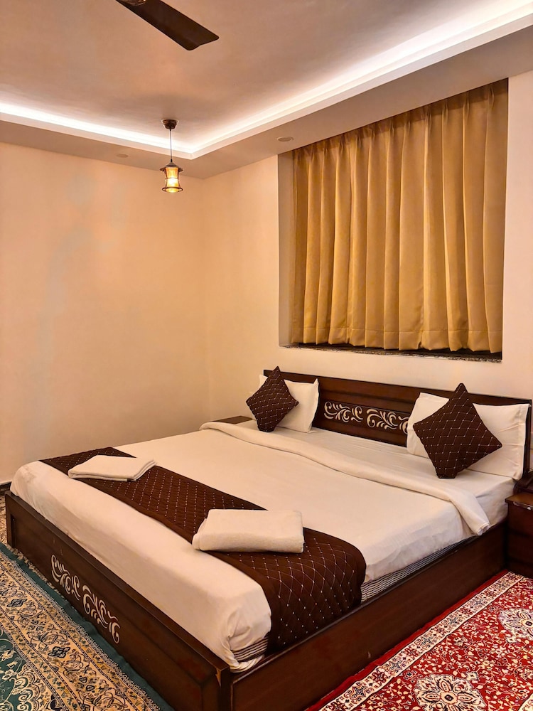 Badi Garh Resort