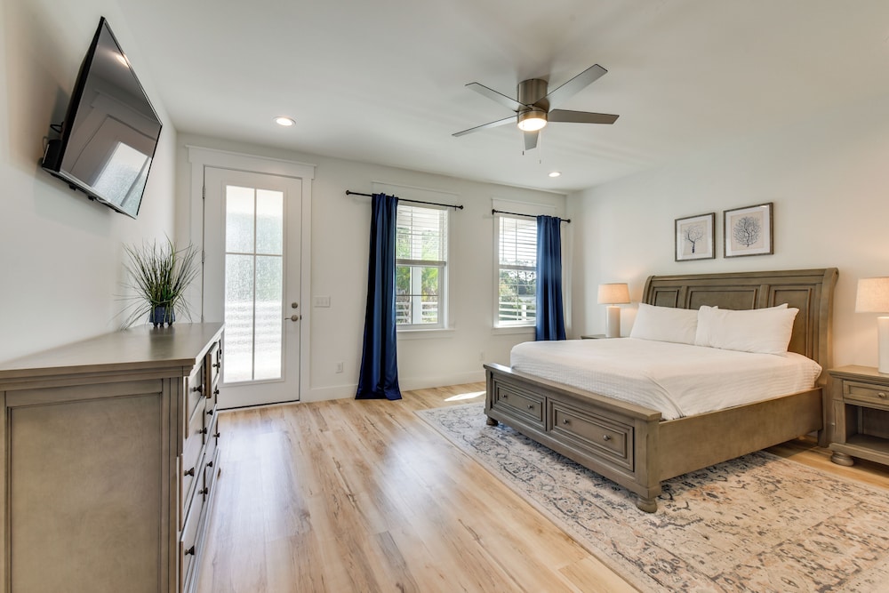 Walk to Pier: Modern PCB Getaway w/ Private Pool!