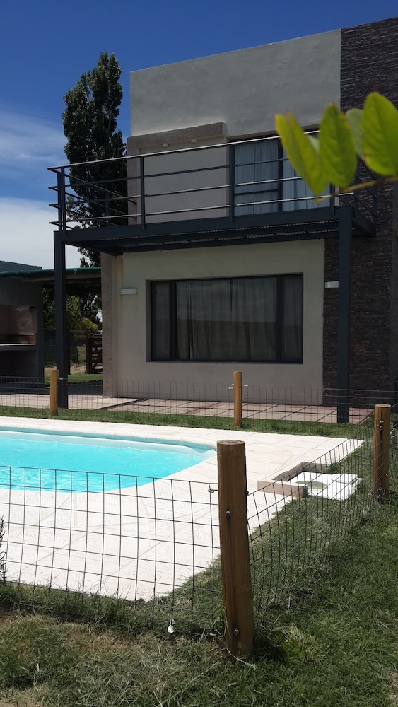 Cabanas Bonarda