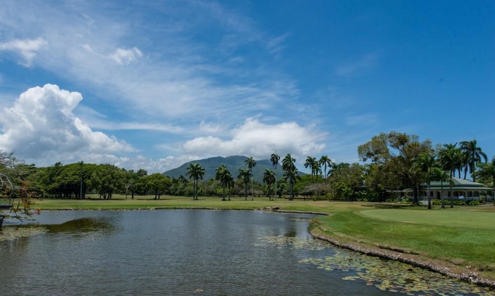 VH Atmosphere - Adults Only - Property Image 22