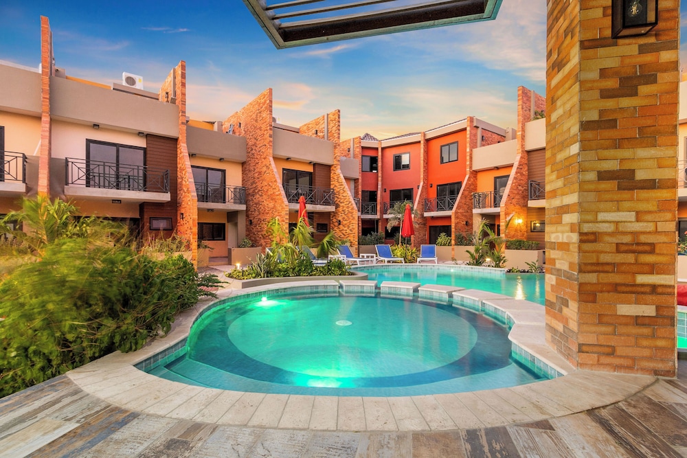 Bocobay Porta al Sole Condos