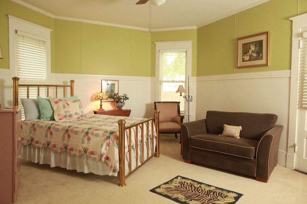 Dailey Renewal Retreat Bed & Breakfast, photo 28