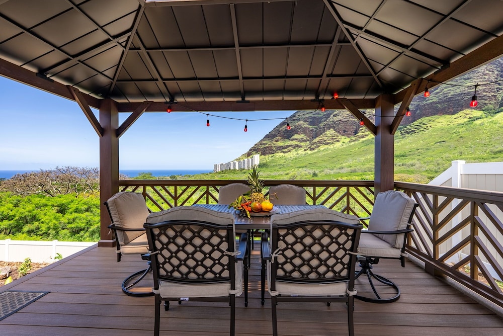 @ Marbella Lane - Mesmerizing Ocean + MT Views