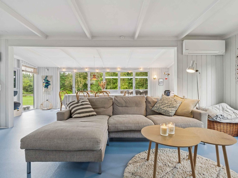 4 Star Holiday Home in Hojslev