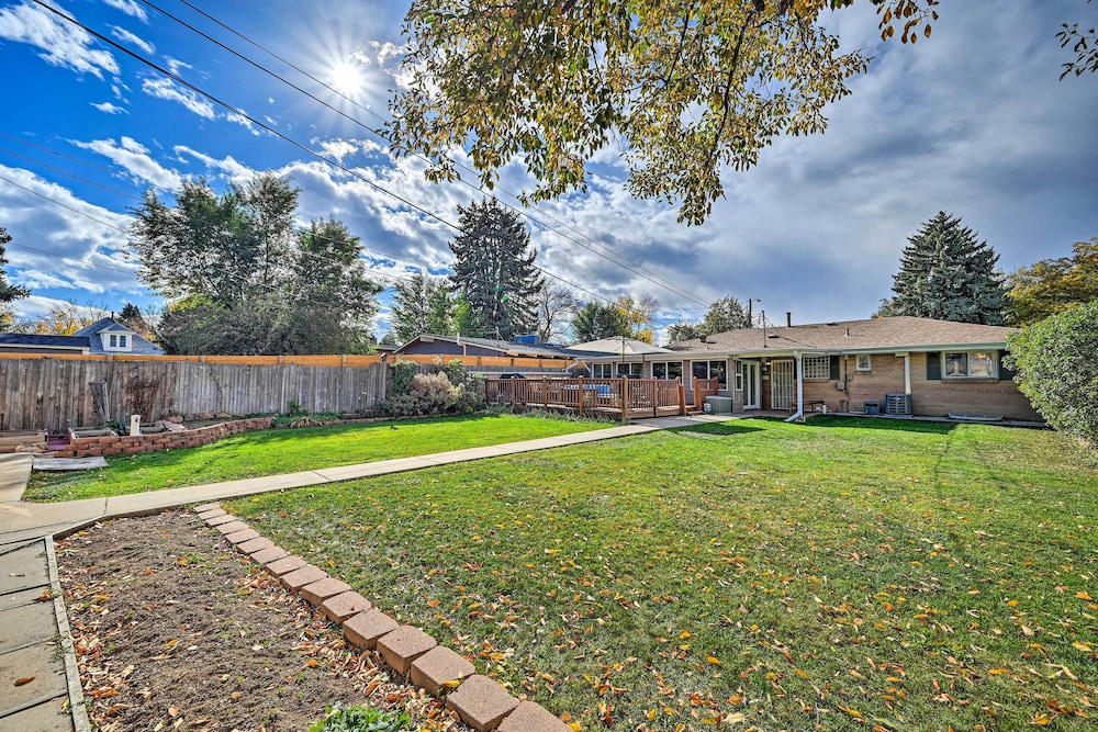 < 7 Mi to Dtwn: Denver Home w/ Large Yard!