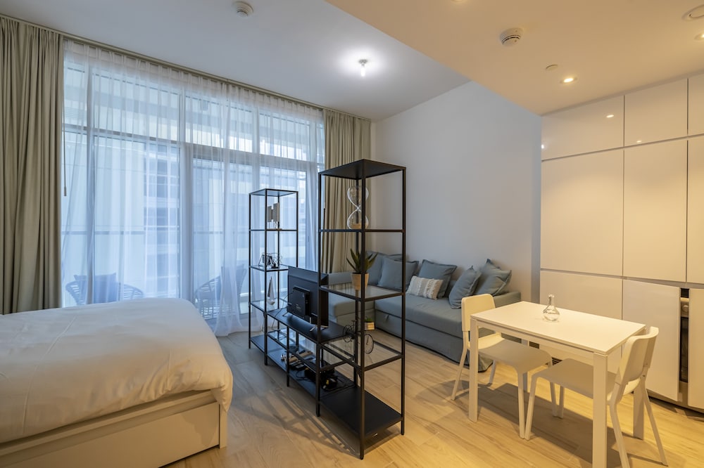Studio One Dubai Marina