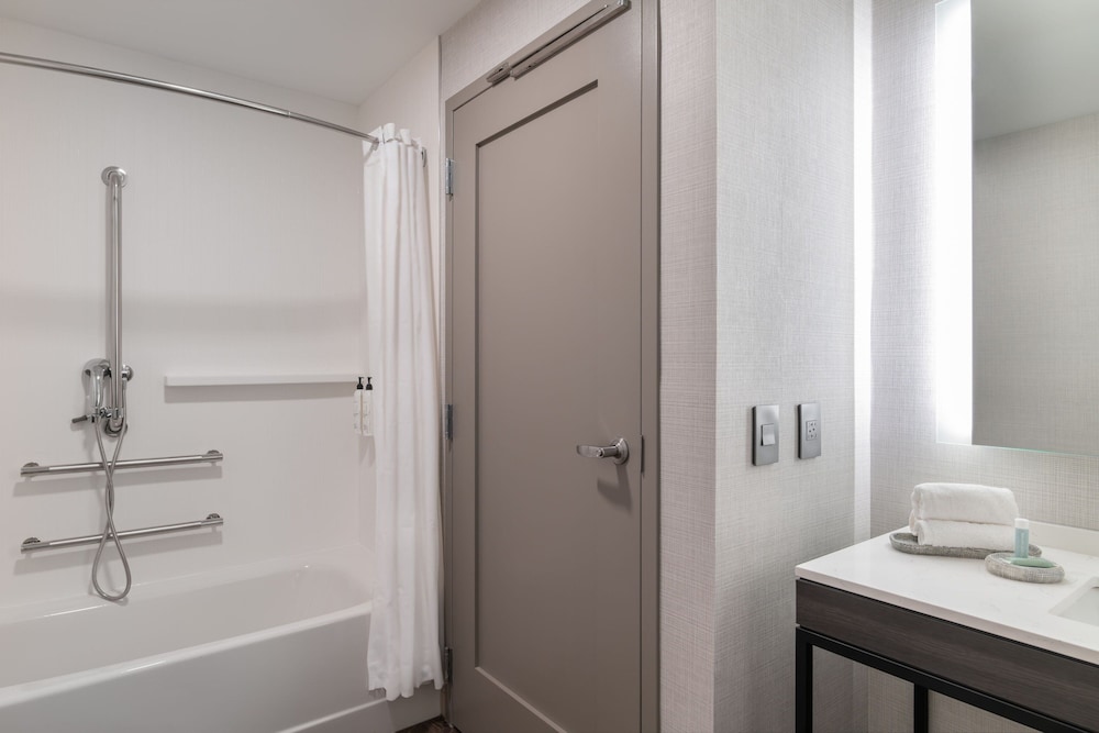 Annapolis Vacations - Residence Inn By Marriott Annapolis - Property Image 27