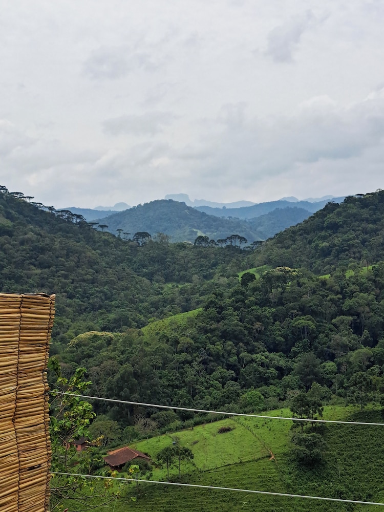 EMBAHÚ SUÍTES