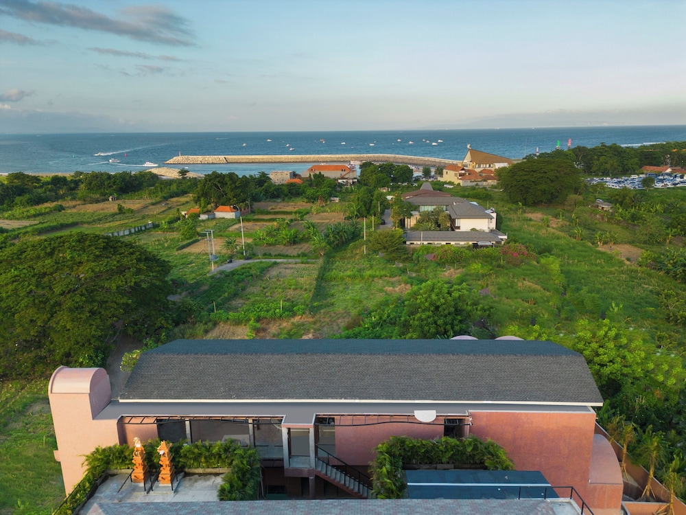 Seascape Resort & Spa Sanur by iNi Vie Hospitality