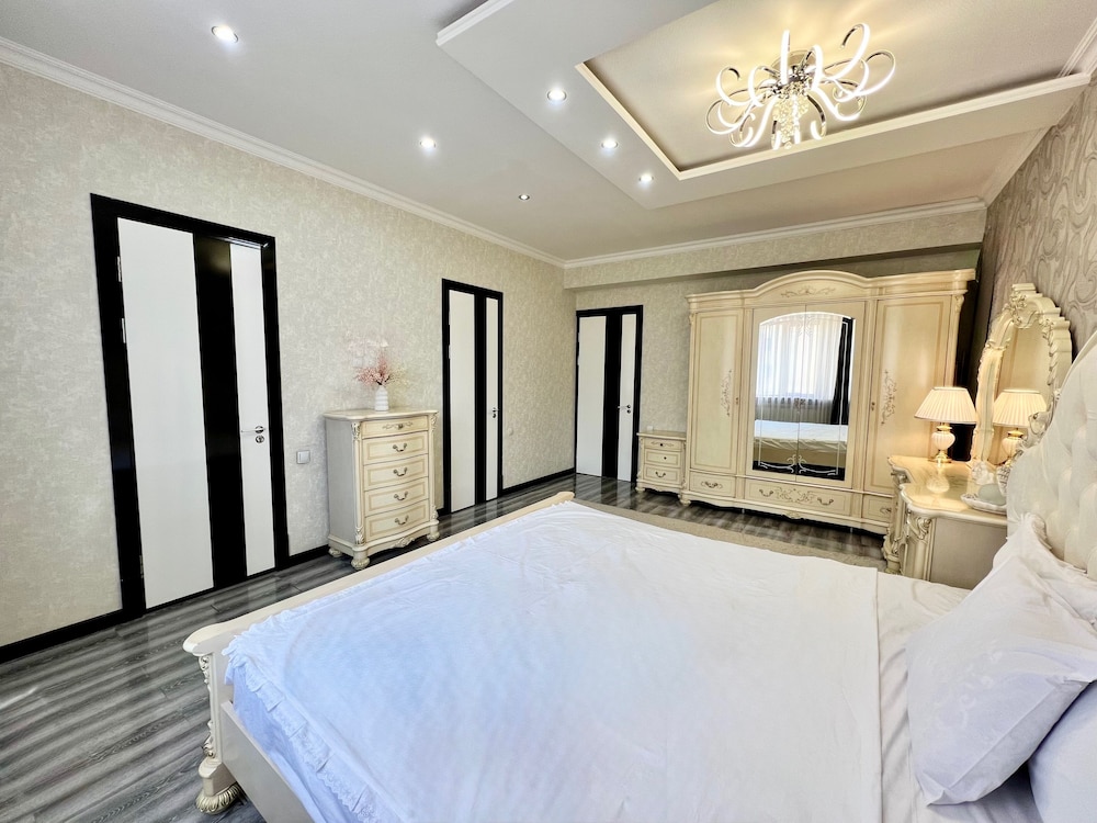 Golden house