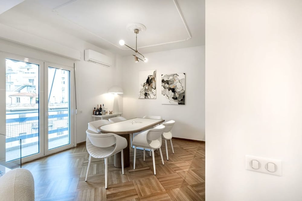 Stylish Acropolis View Apartment