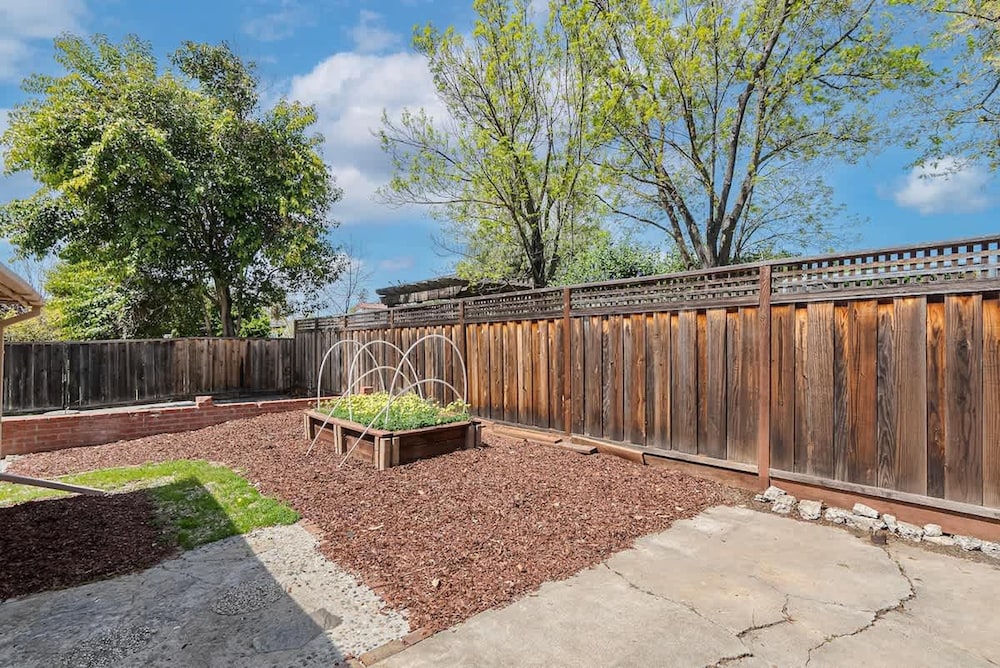 East SJ Entire 4Br Home Quiet