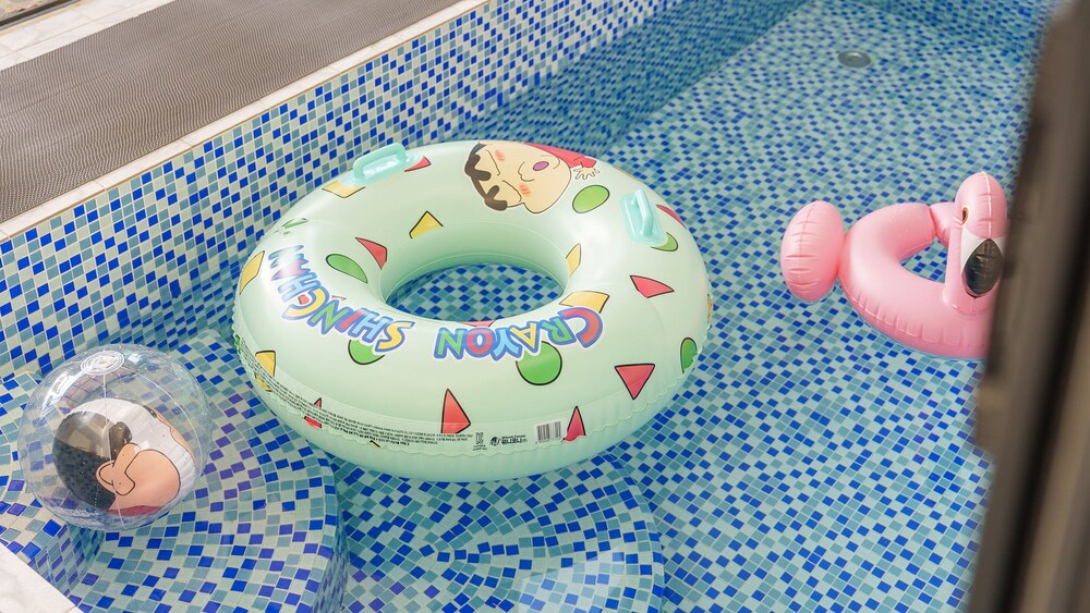Gyeongju Rose Breeze Pool Villa Pension
