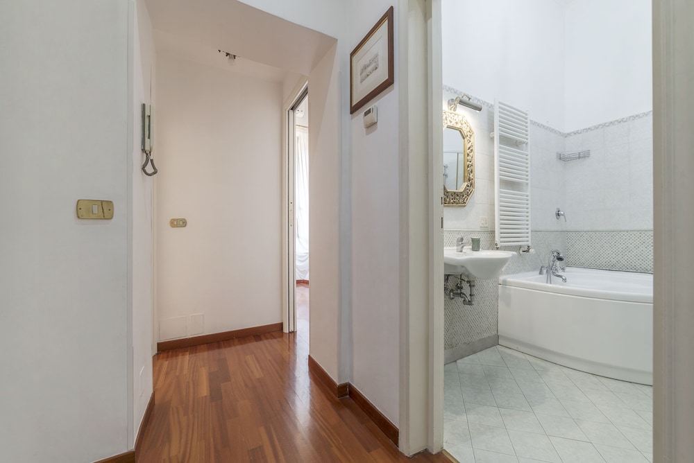 Piazza del Popolo Elegant Apartment