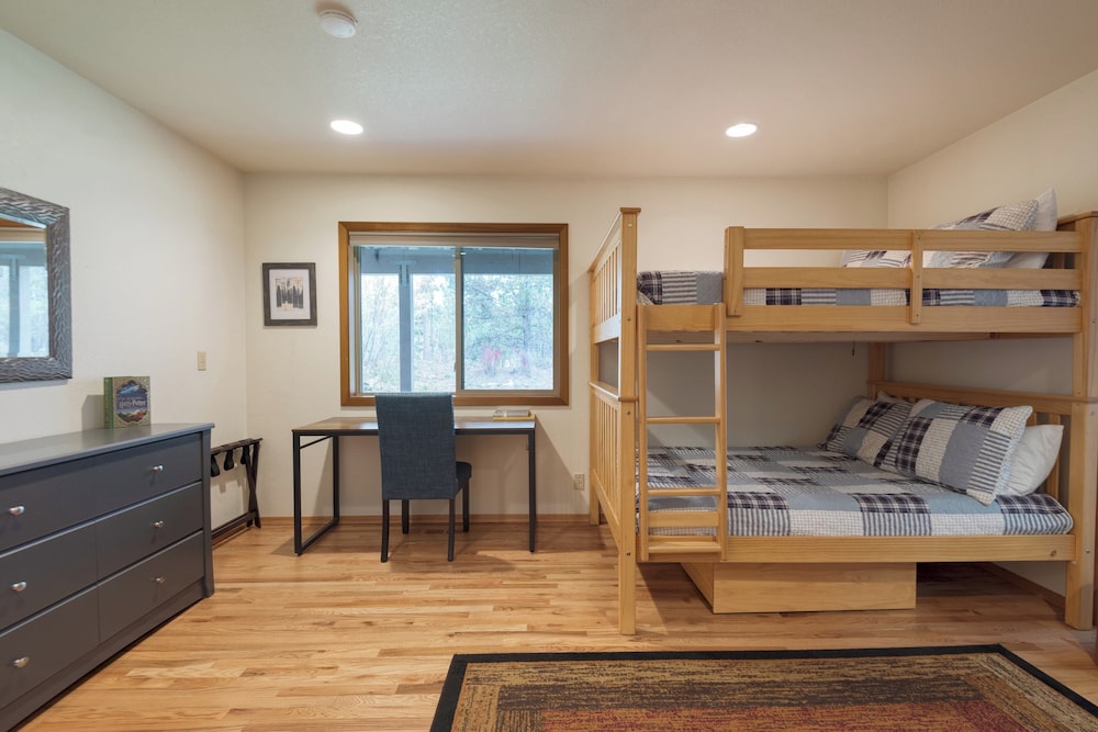 River Meadows by Avantstay Near River, Access to Private Boat Ramp view 5