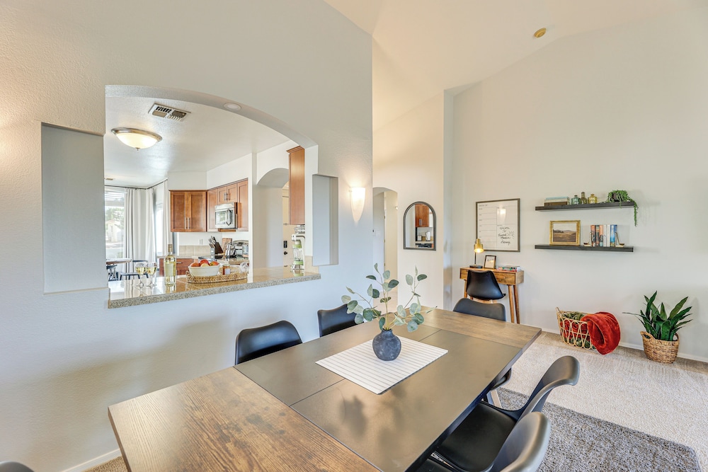 Near Lakes & Trails: Mesa Home w/ Golf Course View
