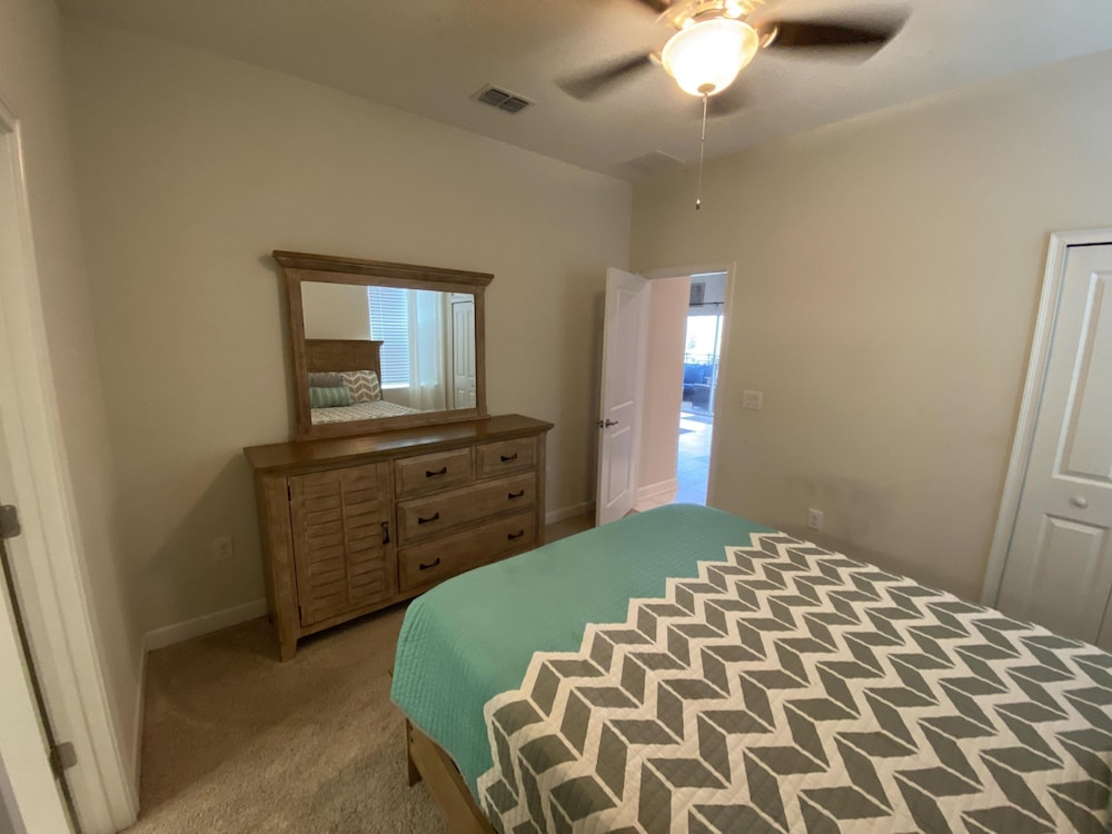 Champions Gate 6BR Villa Pool Spa Retreat
