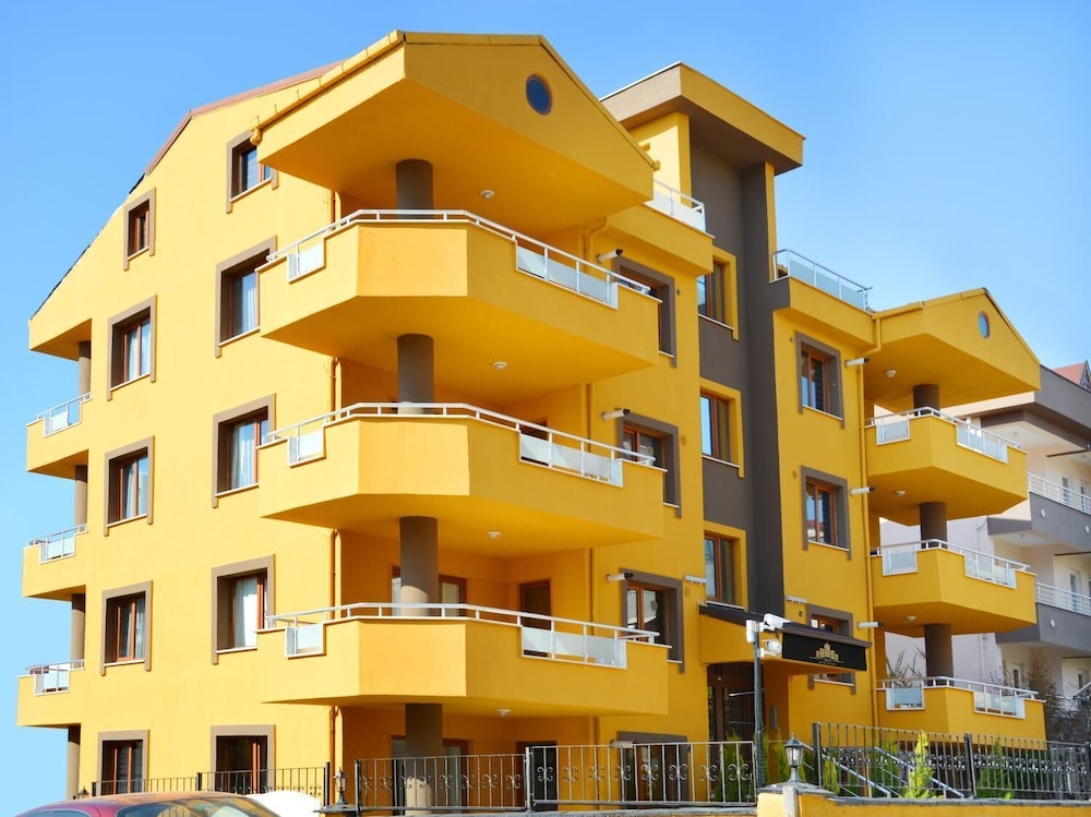 Ata Apart & Hotel