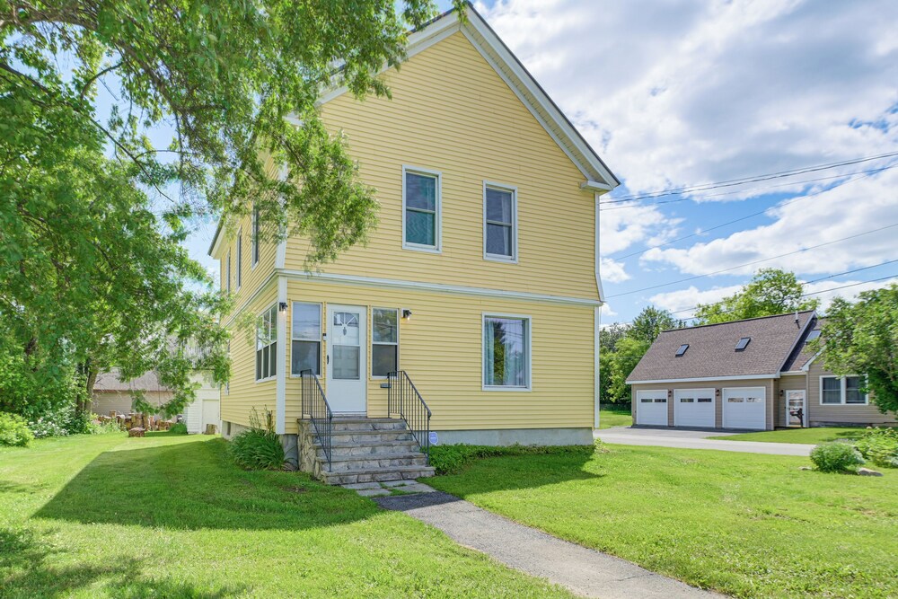 Presque Isle Home w/ Screened Porch Near River! view 3