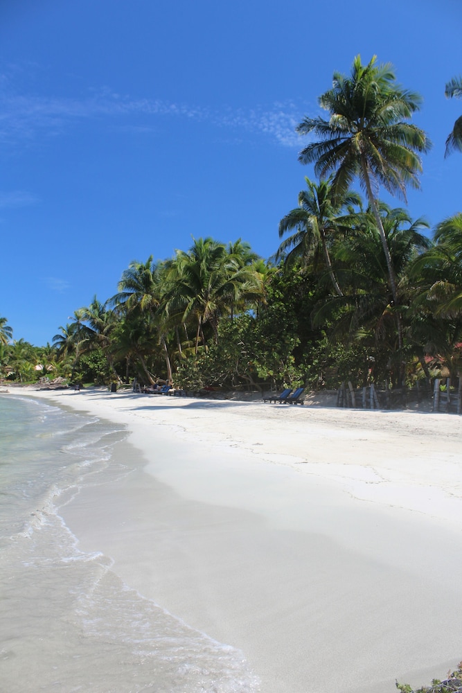 Little Corn Beach and Bungalow - Photo 22