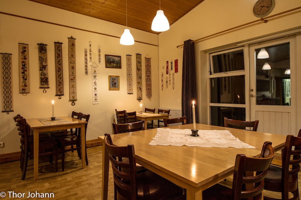 Hotel Hjarðarból