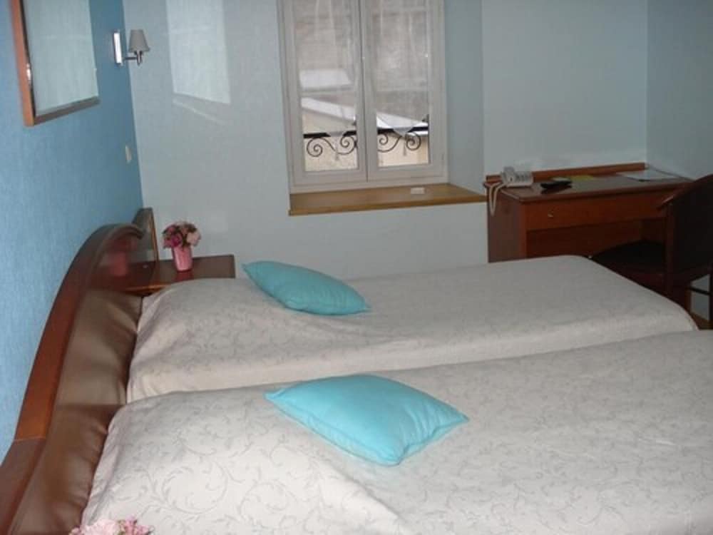 Chambres D'hotes La Chaumiere view 4