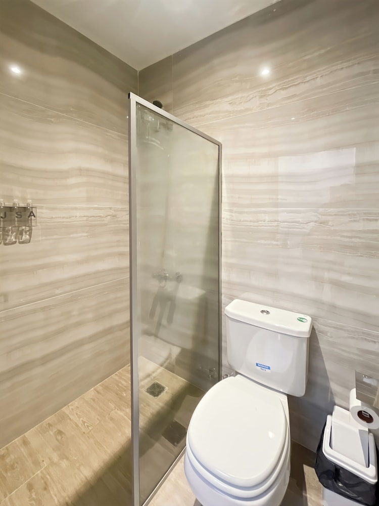 Ayres Suites Cochabamba