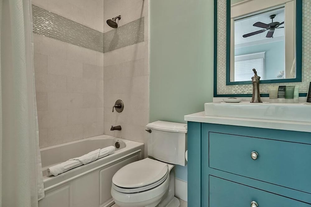 WaterColor Reunions 7 Bedroom Holiday Home by Five Star Properties