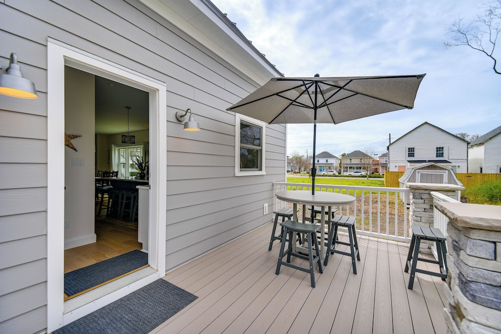 Walk to Beach & Central Park: Home in Cape Charles