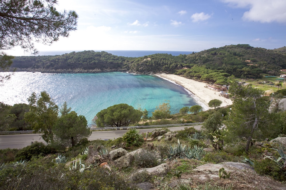 Appartamento Costa Ovest photo 3