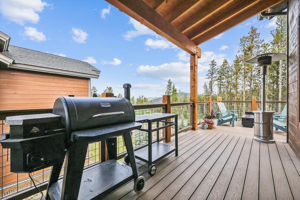 Breck Mountain Getaway 4 Bedroom Home