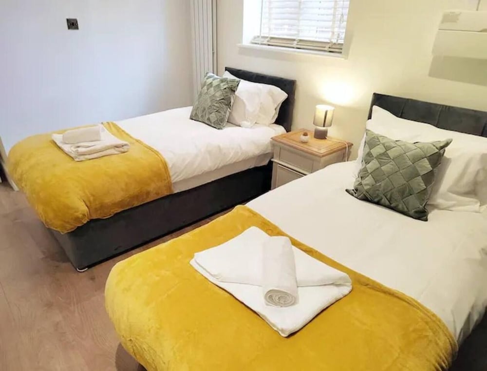 The Ayres House 2-bed Apartment in Cambridge view 2