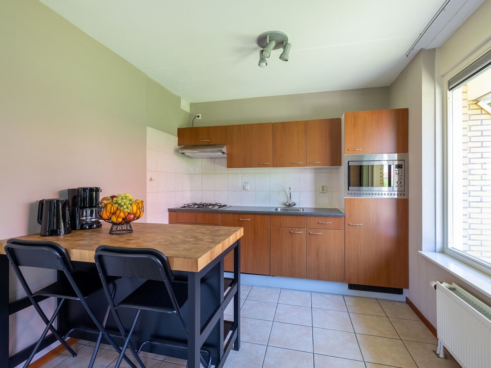 Detached Holiday Home With Garden Near Hoorn view 3