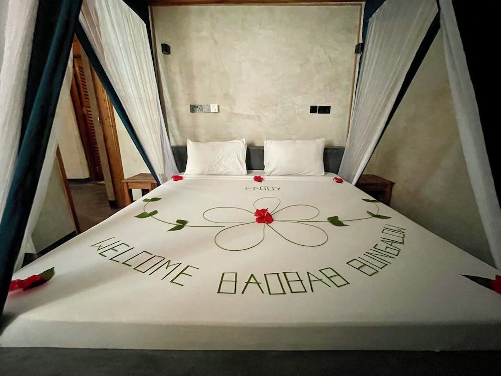 Baobab Bungalows