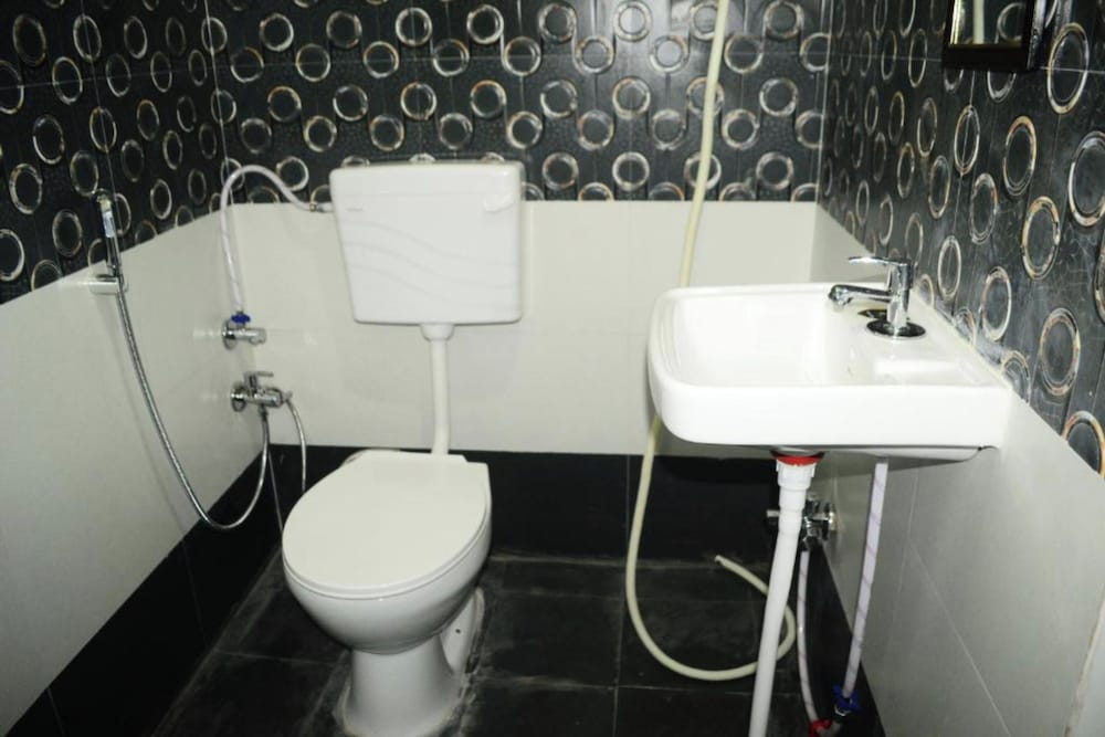 Hotel HR Kashi Viswanath Temple