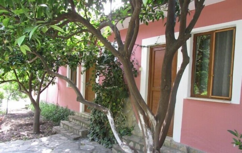 Lindos Pansiyon