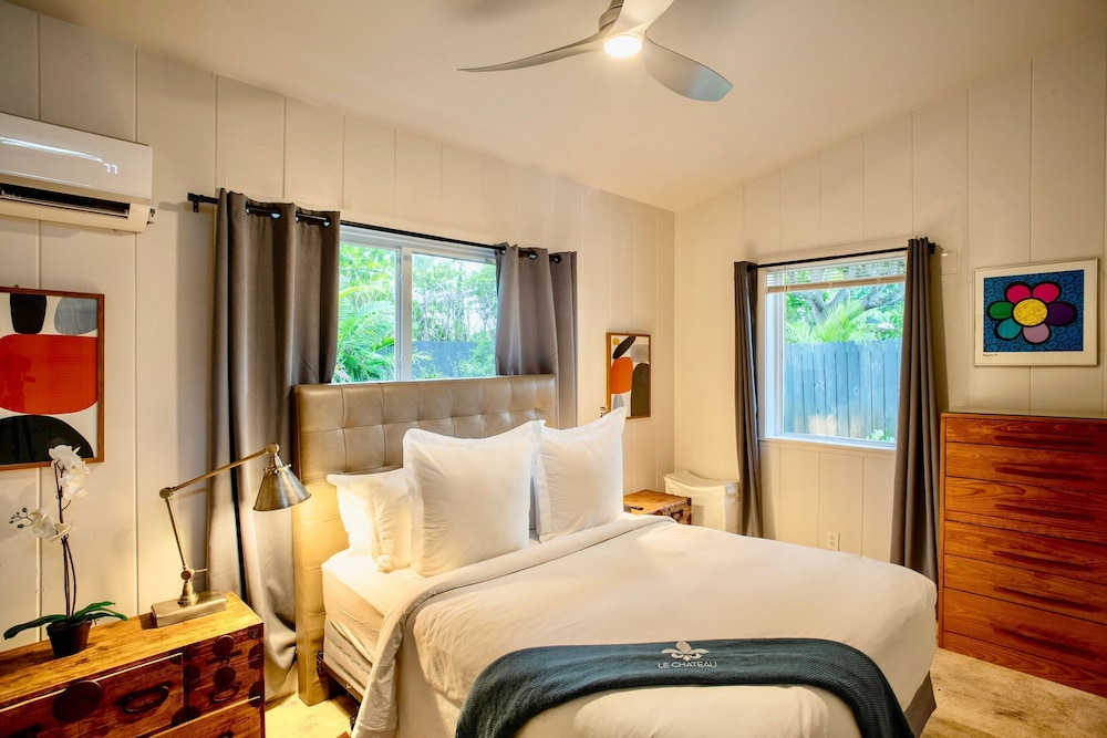 Walk to Wilton Drive - Spacious Quiet Villa 2 HOT TUB