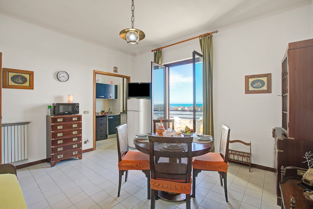 Casa del Tramonto - With Private Parking