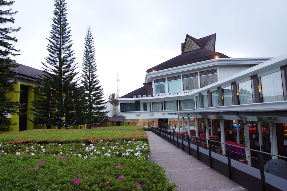 Mikie Holiday Resort & Hotel view 4