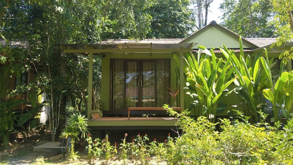 Baan Bua Cottage