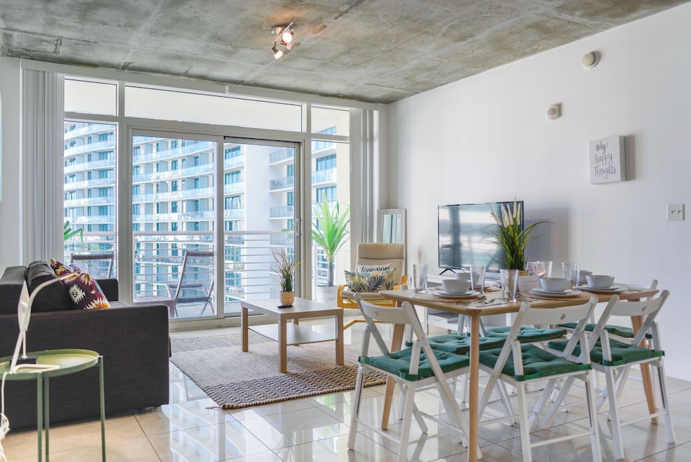 Stylish Condos in Midtown Miami