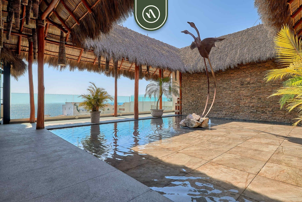 1 BR Condo in Romantic Zone - Amazing Rooftop Pool