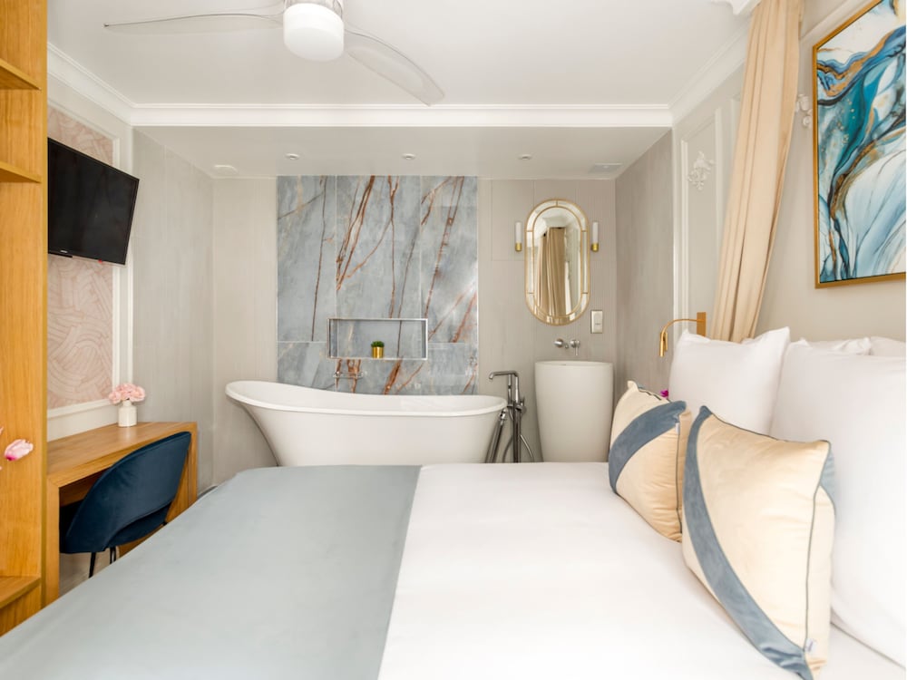 Merveil Luxury Suites - Rougemont I-II-III