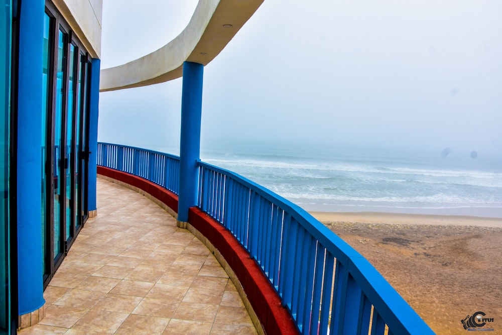 Boathouse Seaview Suites Guest House