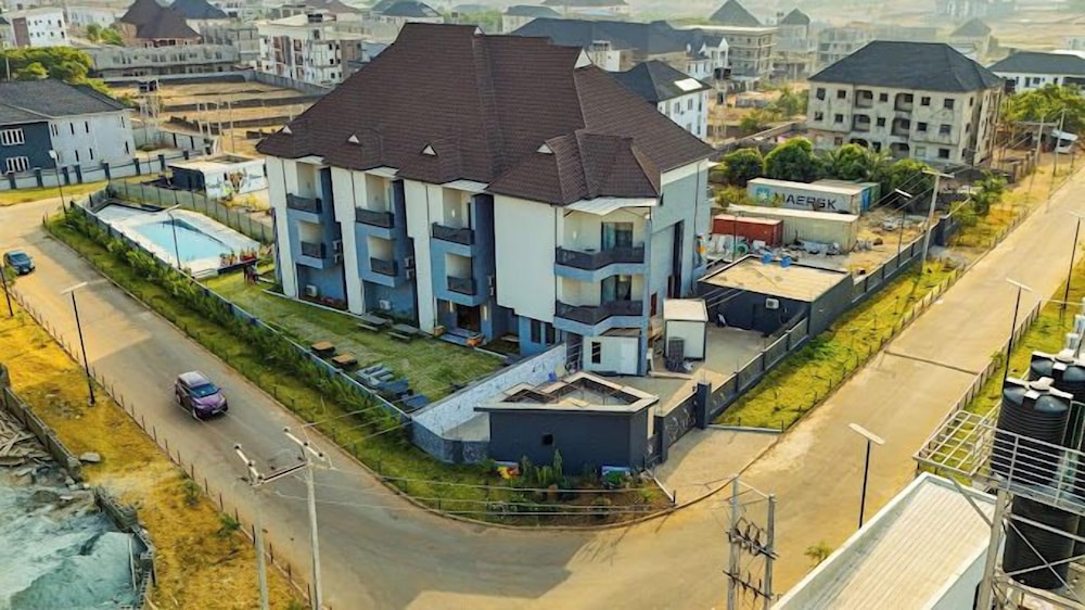 Noble Nook Boutique Apartment