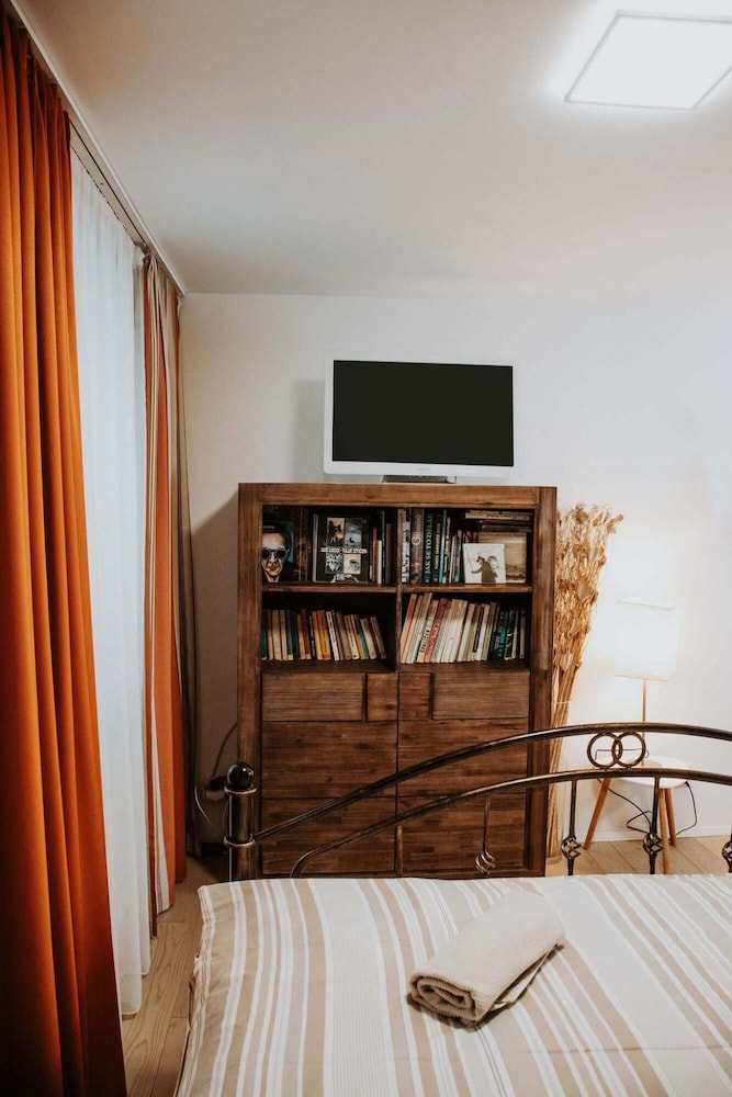 Villa Mlade Buky - Kmm018