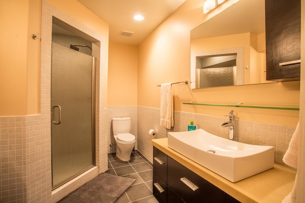 Bella Turquoise By Signature Vacation Rentals